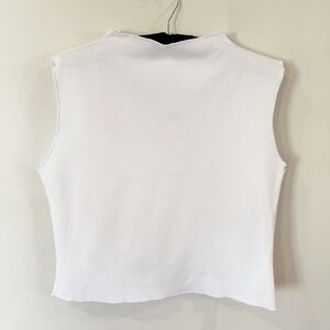 NWT Aqua Women’s mock neck Tank Top - Size L